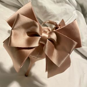 Lulus stewpot bow heels